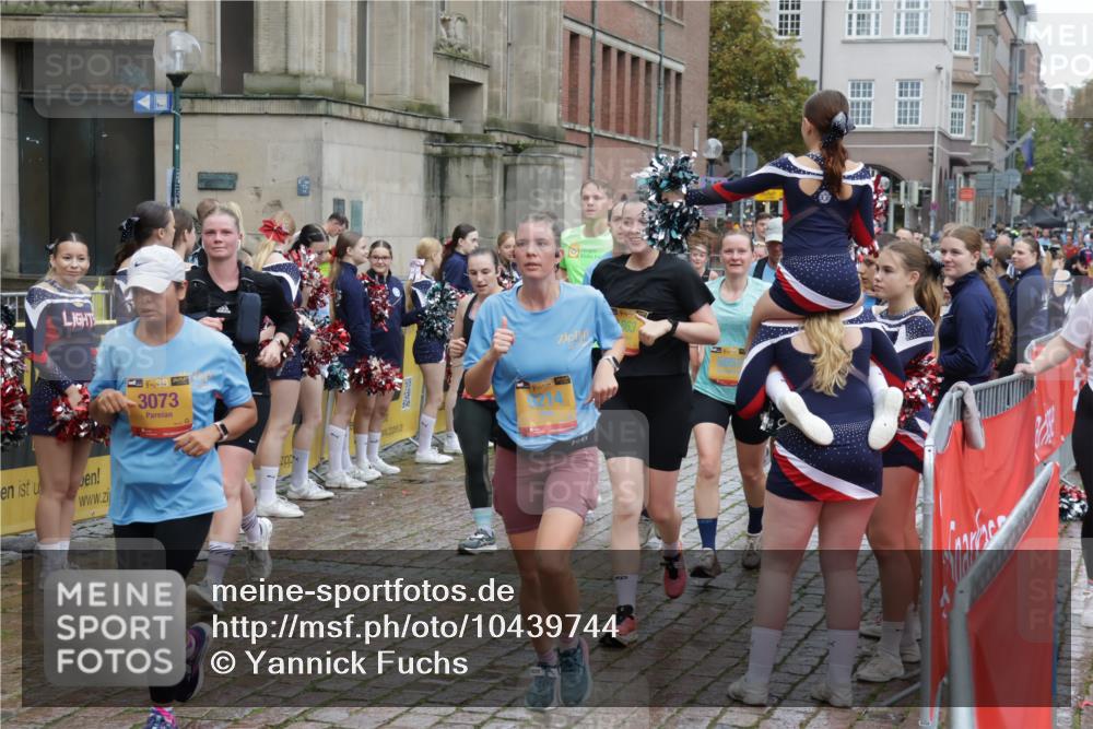 13.09.2026 - Kiel Lauf Yannick Fuchs http://msf.ph/oto/10439744 13.09.2026 11:51:10 Ziel 2063 meine-sportfotos.de