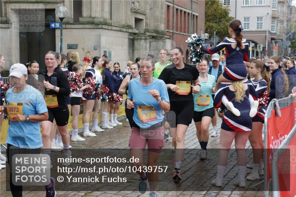 13.09.2026 - Kiel Lauf Yannick Fuchs http://msf.ph/oto/10439757 13.09.2026 11:51:10 Ziel 2063 meine-sportfotos.de