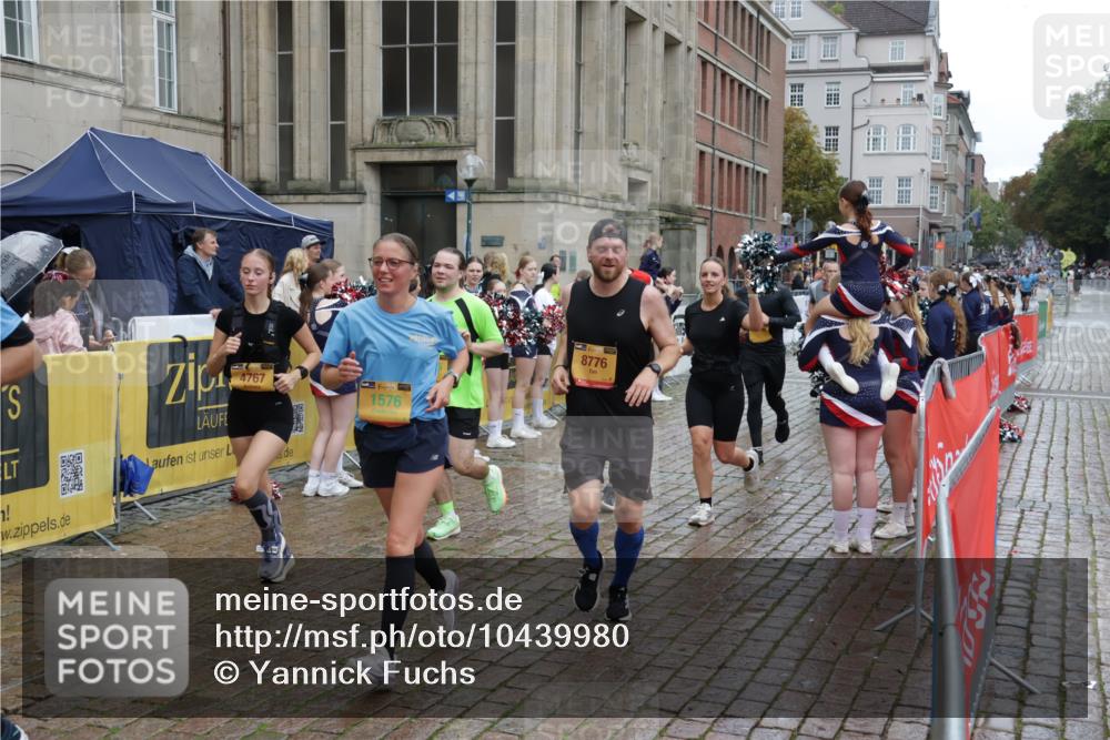 13.09.2026 - Kiel Lauf Yannick Fuchs http://msf.ph/oto/10439980 13.09.2026 11:51:24 Ziel 2063 meine-sportfotos.de