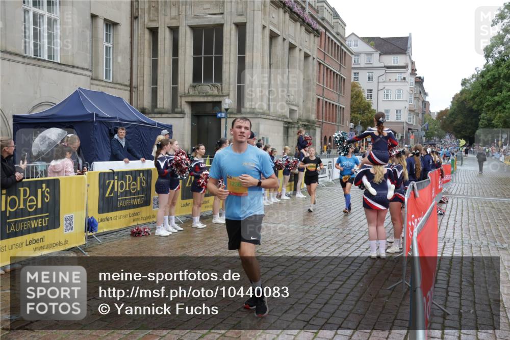 13.09.2026 - Kiel Lauf Yannick Fuchs http://msf.ph/oto/10440083 13.09.2026 11:51:31 Ziel  meine-sportfotos.de