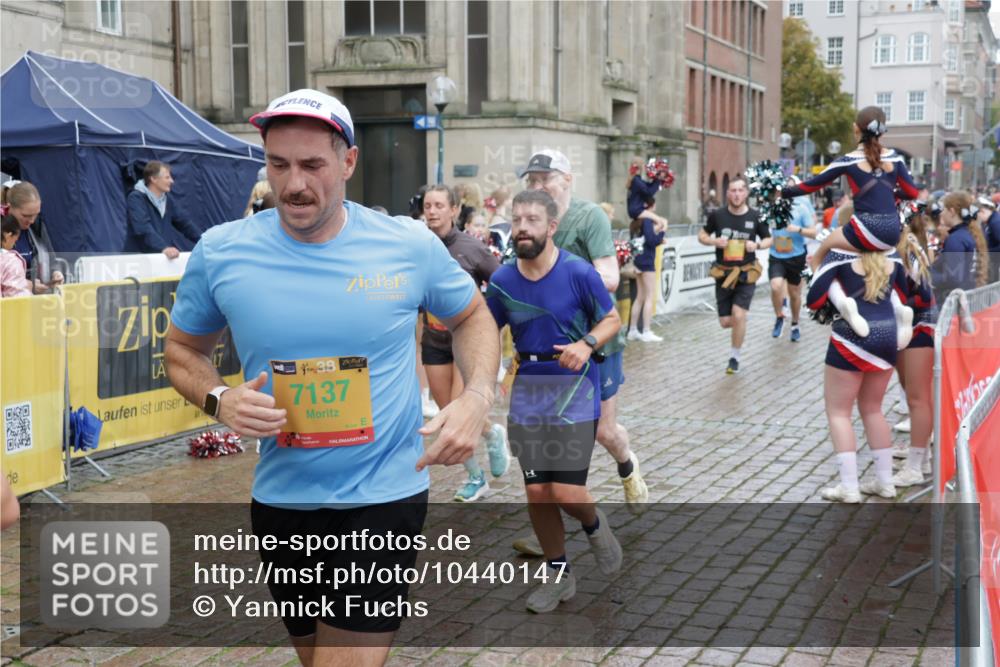 13.09.2026 - Kiel Lauf Yannick Fuchs http://msf.ph/oto/10440147 13.09.2026 11:51:39 Ziel  meine-sportfotos.de