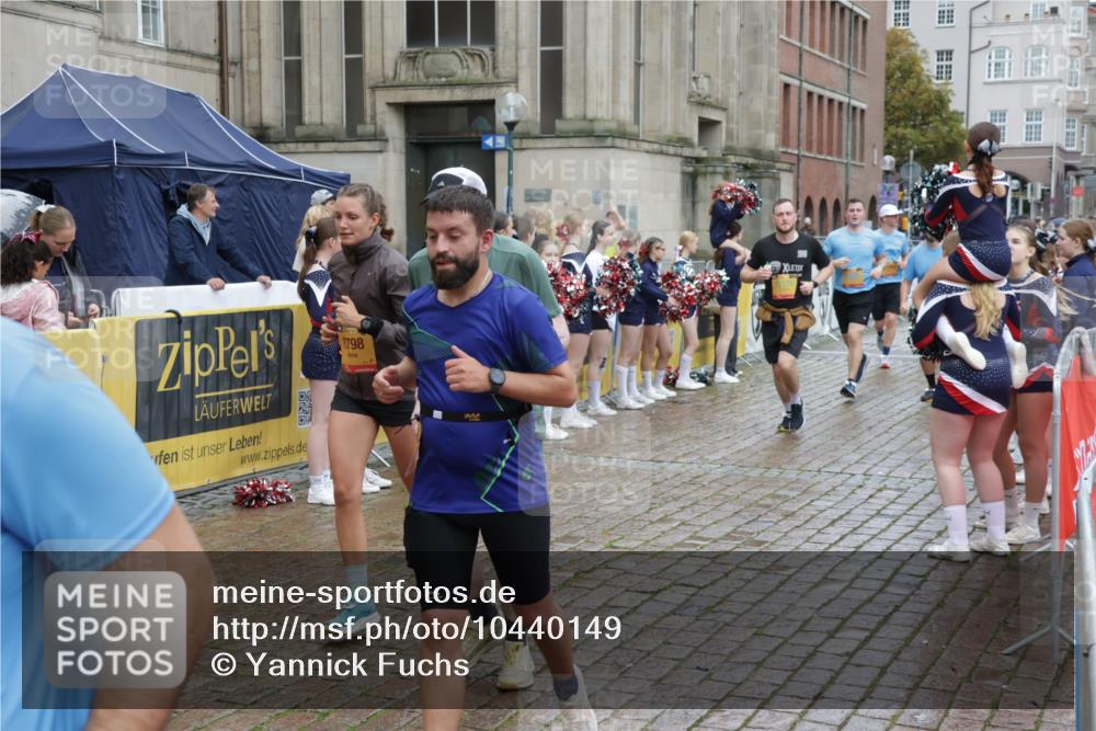 13.09.2026 - Kiel Lauf Yannick Fuchs http://msf.ph/oto/10440149 13.09.2026 11:51:39 Ziel  meine-sportfotos.de