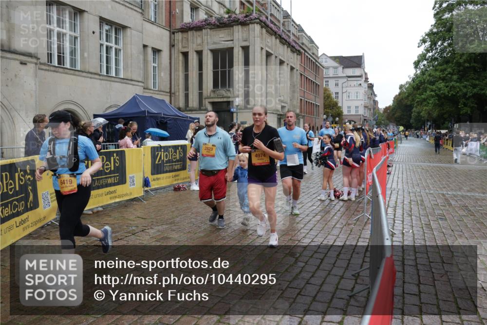 13.09.2026 - Kiel Lauf Yannick Fuchs http://msf.ph/oto/10440295 13.09.2026 11:52:02 Ziel  meine-sportfotos.de