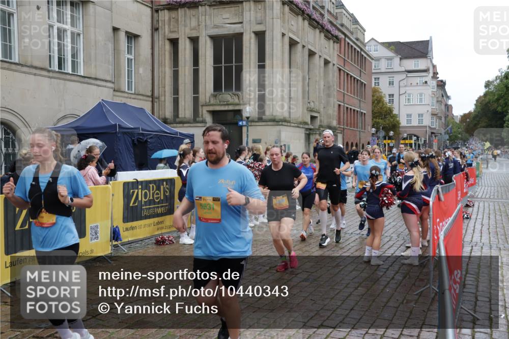 13.09.2026 - Kiel Lauf Yannick Fuchs http://msf.ph/oto/10440343 13.09.2026 11:52:06 Ziel  meine-sportfotos.de