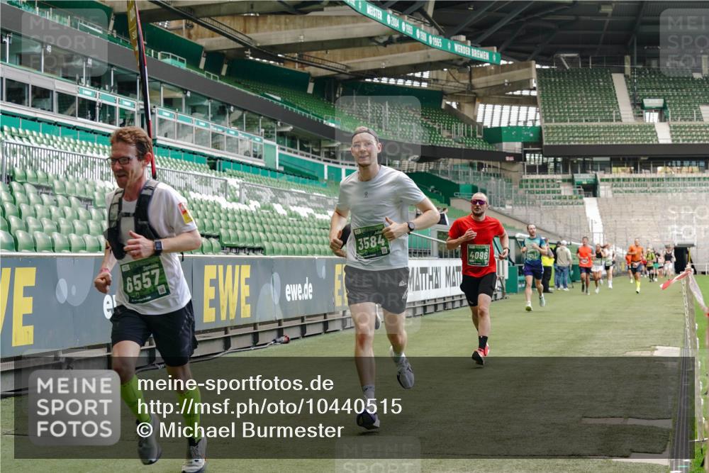 13.09.2026 - 21. swb-Marathon Bremen Michael Burmester http://msf.ph/oto/10440515 13.09.2026 12:42:18 Laufen im Stadion 371, 439, 650, 744, 749, 957, 1009, 1223, 1224, 1336, 1381, 1411, 1562, 1614, 1619, 1667, 1712, 1745, 1797, 1822, 1850, 1862, 1879, 2094, 2207, 2651, 2986, 3251, 3368, 3584, 3624, 4096, 4399, 4795, 4847, 4936, 5663, 5672, 5828, 6198, 6264, 6929, 6991, 7141, 8065, 8311, 8383, 8394, 8994, 9065, 9120, 9533, 277, 346, 807, 895, 901, 1118, 1248, 1320, 1323, 1472, 1576, 1587, 1604, 1717, 1751, 1758, 1911, 2141, 2352, 2670, 3080, 3606, 5160, 5163, 5912 meine-sportfotos.de