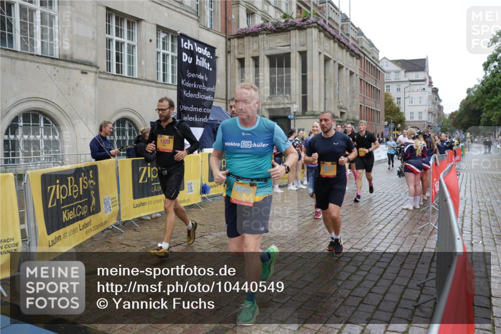 13.09.2026 - Kiel Lauf Yannick Fuchs http://msf.ph/oto/10440549 13.09.2026 11:52:24 Ziel  meine-sportfotos.de