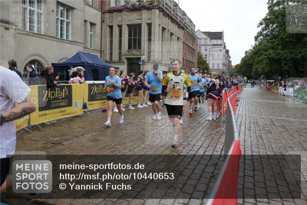 13.09.2026 - Kiel Lauf Yannick Fuchs http://msf.ph/oto/10440653 13.09.2026 11:52:33 Ziel  meine-sportfotos.de