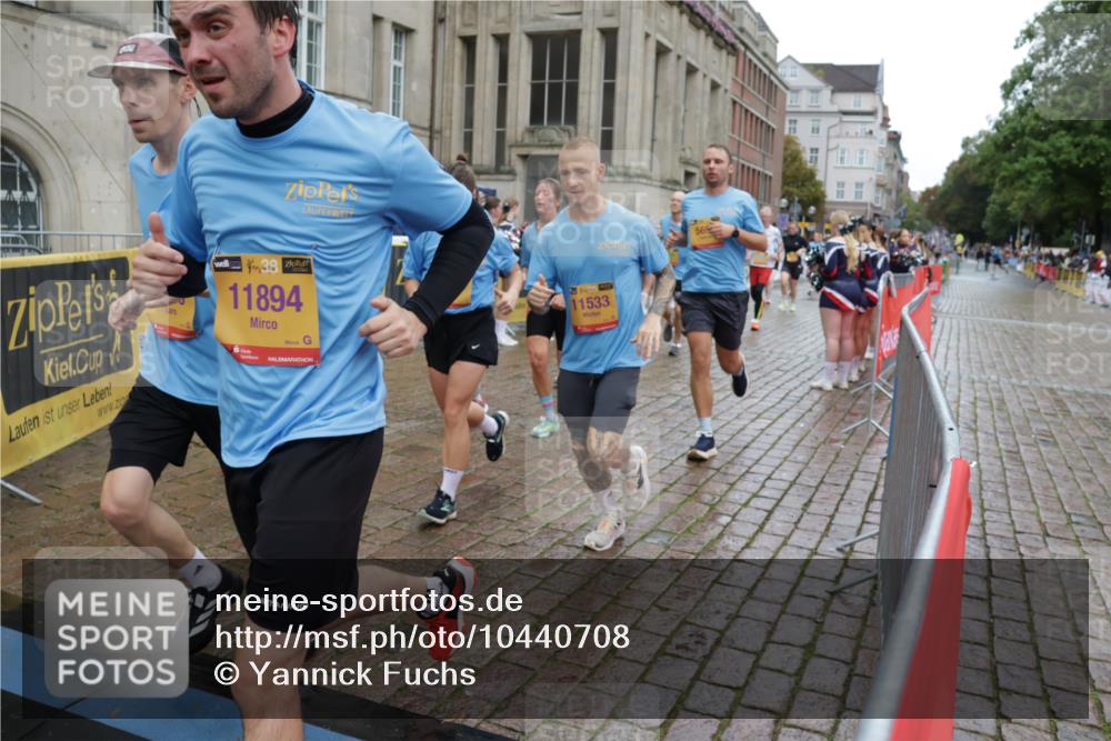 13.09.2026 - Kiel Lauf Yannick Fuchs http://msf.ph/oto/10440708 13.09.2026 11:52:36 Ziel  meine-sportfotos.de