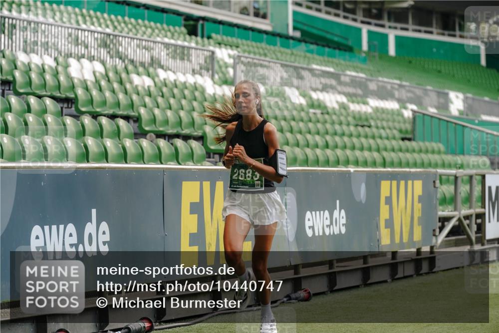 13.09.2026 - 21. swb-Marathon Bremen Michael Burmester http://msf.ph/oto/10440747 13.09.2026 12:42:27 Laufen im Stadion 439, 749, 957, 1009, 1223, 1224, 1411, 1562, 1614, 1619, 1667, 1712, 1745, 1797, 1822, 1850, 1862, 1879, 1921, 2094, 2207, 2651, 2683, 2986, 3251, 3368, 3584, 3624, 4096, 4399, 4795, 4847, 5316, 5663, 5672, 5828, 6198, 6264, 6929, 6991, 7141, 8065, 8311, 8383, 8394, 8749, 8994, 9065, 9120, 9200, 9533, 277, 346, 807, 895, 901, 1118, 1248, 1320, 1323, 1472, 1576, 1587, 1604, 1717, 1751, 1758, 1911, 2141, 2352, 2670, 3080, 3606, 5160, 5163, 5912 meine-sportfotos.de