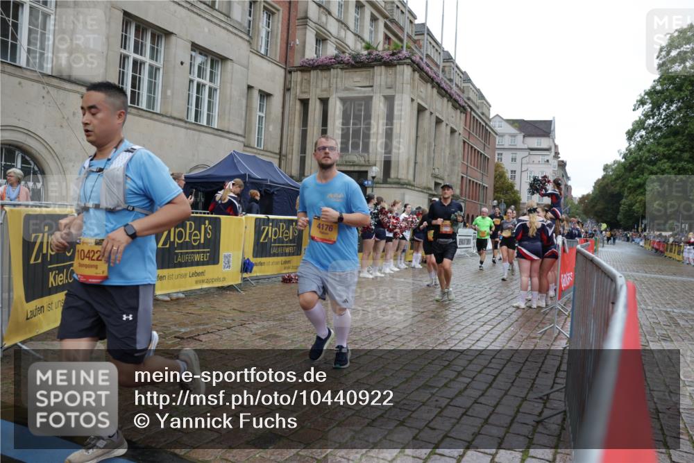 13.09.2026 - Kiel Lauf Yannick Fuchs http://msf.ph/oto/10440922 13.09.2026 11:53:14 Ziel  meine-sportfotos.de