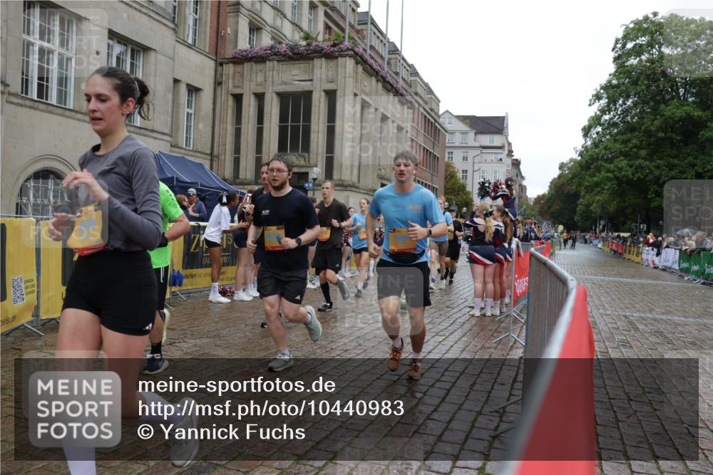 13.09.2026 - Kiel Lauf Yannick Fuchs http://msf.ph/oto/10440983 13.09.2026 11:53:18 Ziel  meine-sportfotos.de