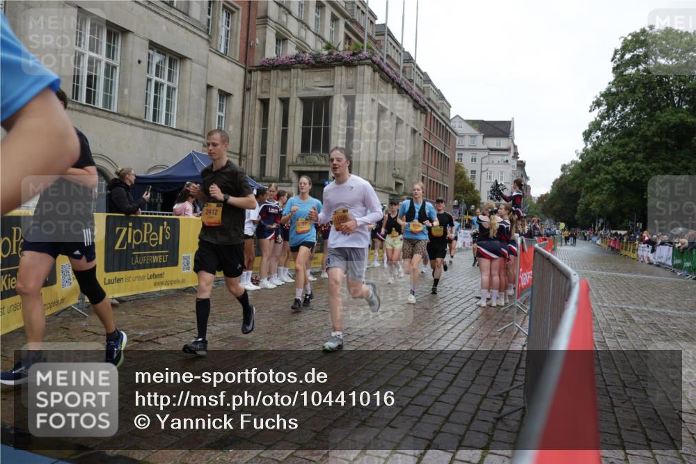 13.09.2026 - Kiel Lauf Yannick Fuchs http://msf.ph/oto/10441016 13.09.2026 11:53:20 Ziel  meine-sportfotos.de