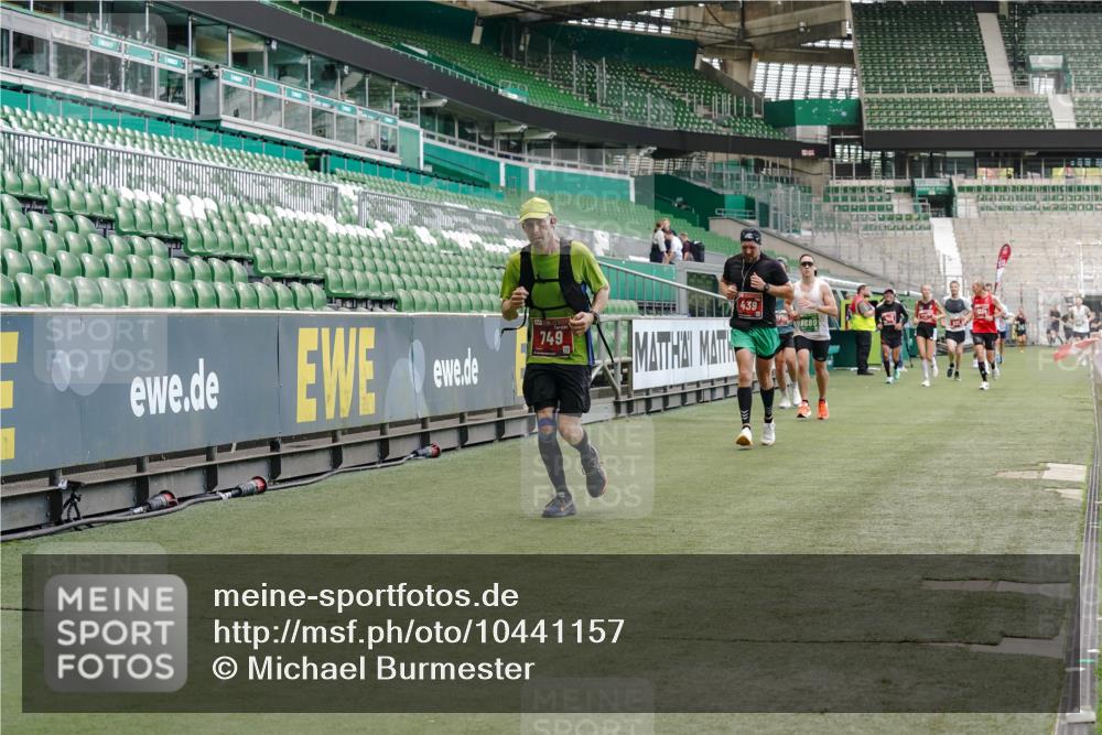 13.09.2026 - 21. swb-Marathon Bremen Michael Burmester http://msf.ph/oto/10441157 13.09.2026 12:42:38 Laufen im Stadion 439, 749, 819, 1009, 1223, 1224, 1411, 1562, 1619, 1667, 1712, 1745, 1797, 1822, 1850, 1862, 1879, 1921, 2094, 2207, 2651, 2683, 3251, 3368, 3584, 3624, 3688, 4096, 4399, 4795, 4847, 5316, 5663, 5672, 5828, 6198, 6264, 6359, 6929, 6991, 7141, 8311, 8383, 8394, 8689, 8749, 8994, 9065, 9120, 9153, 9200, 9533, 9849, 277, 346, 453, 807, 901, 1118, 1248, 1320, 1323, 1472, 1576, 1587, 1717, 1751, 1758, 1911, 2141, 2352, 3080, 3606, 5160, 5163, 5912 meine-sportfotos.de