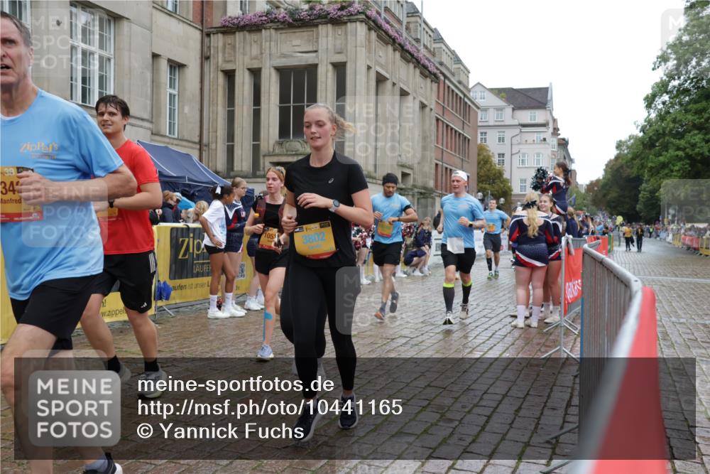 13.09.2026 - Kiel Lauf Yannick Fuchs http://msf.ph/oto/10441165 13.09.2026 11:53:31 Ziel  meine-sportfotos.de