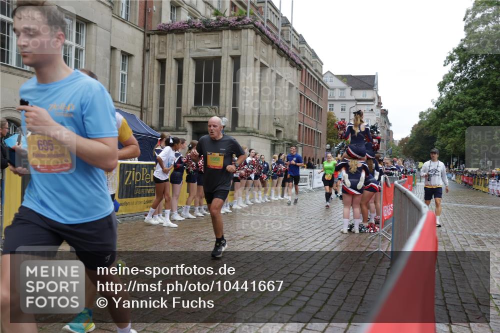13.09.2026 - Kiel Lauf Yannick Fuchs http://msf.ph/oto/10441667 13.09.2026 11:54:22 Ziel  meine-sportfotos.de