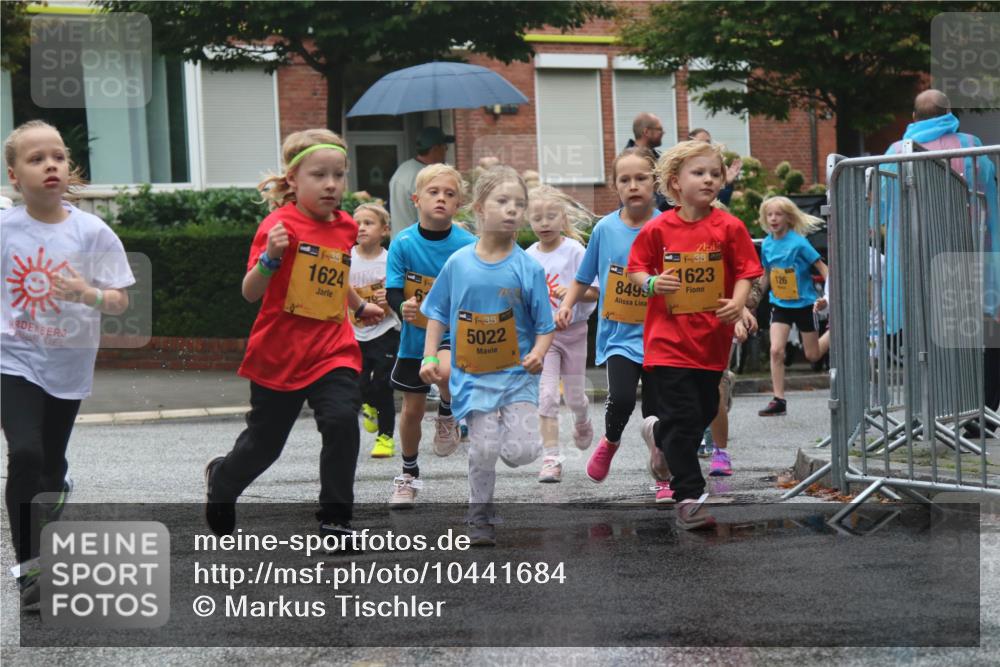 13.09.2026 - Kiel Lauf Markus Tischler http://msf.ph/oto/10441684 13.09.2026 08:33:08 Fleethörn 39, 1624, 38, 5022, 8499, 38, 1623, 126 meine-sportfotos.de