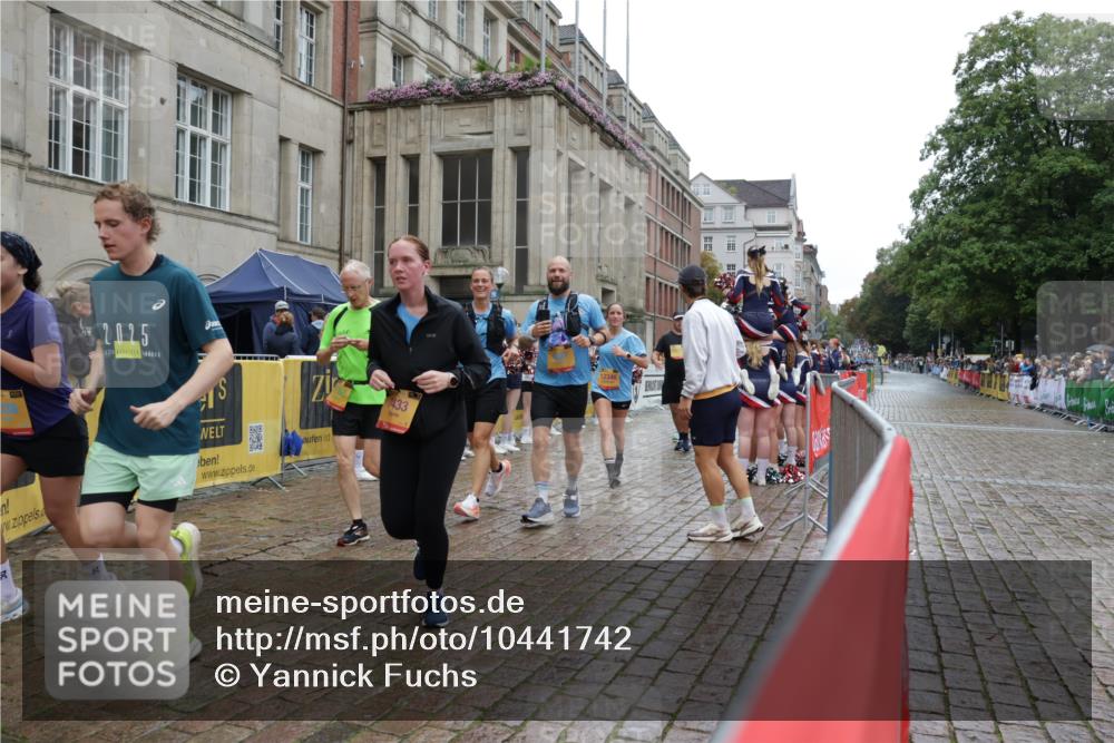 13.09.2026 - Kiel Lauf Yannick Fuchs http://msf.ph/oto/10441742 13.09.2026 11:54:31 Ziel  meine-sportfotos.de