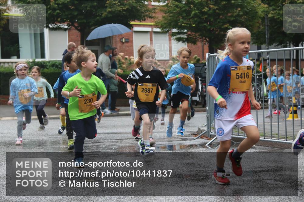 13.09.2026 - Kiel Lauf Markus Tischler http://msf.ph/oto/10441837 13.09.2026 08:33:28 Fleethörn 7, 38, 70, 38, 230, 38, 2987, 4, 38, 5416 meine-sportfotos.de