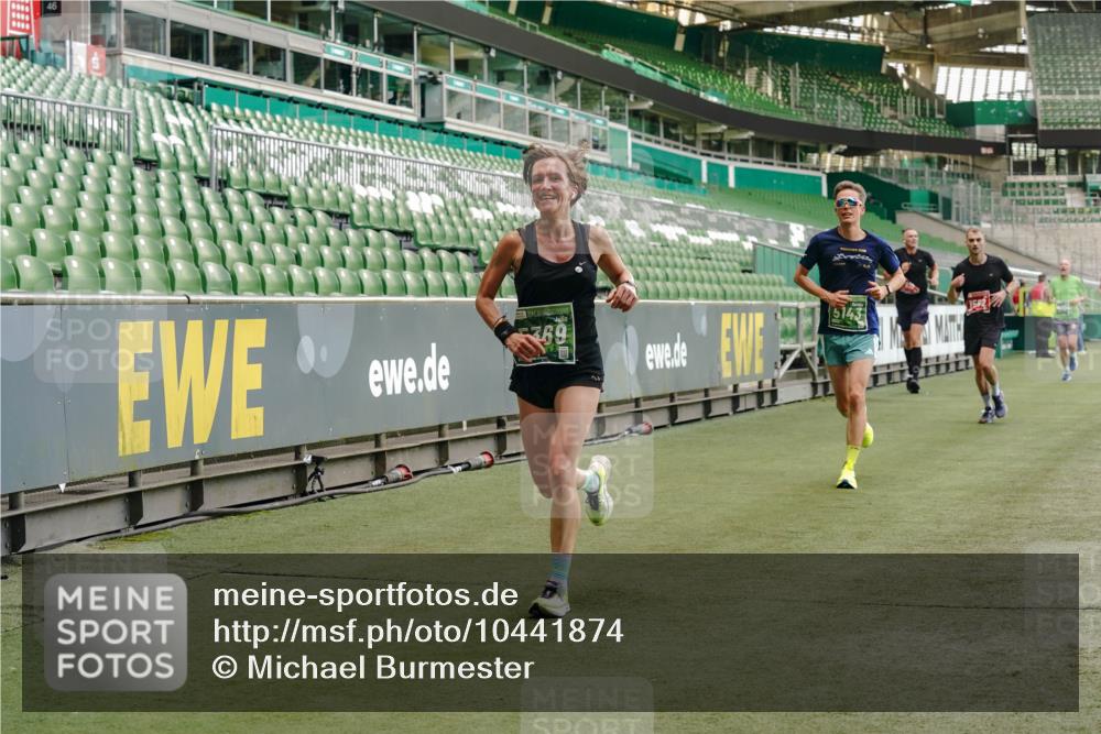 13.09.2026 - 21. swb-Marathon Bremen Michael Burmester http://msf.ph/oto/10441874 13.09.2026 12:43:09 Laufen im Stadion 439, 749, 819, 1009, 1223, 1224, 1372, 1562, 1619, 1667, 1712, 1745, 1850, 1862, 1879, 1921, 2094, 2207, 2651, 2683, 3251, 3368, 3500, 3584, 3688, 4096, 4847, 4904, 5143, 5199, 5316, 5369, 5601, 5663, 5672, 5776, 5828, 6359, 6579, 6929, 6991, 7141, 7170, 7841, 7950, 8311, 8383, 8394, 8689, 8749, 8850, 8994, 9120, 9153, 9200, 9233, 9533, 9849, 277, 453, 807, 862, 901, 1136, 1248, 1320, 1323, 1472, 1576, 1587, 1717, 1751, 1758, 5160, 5163, 5912 meine-sportfotos.de