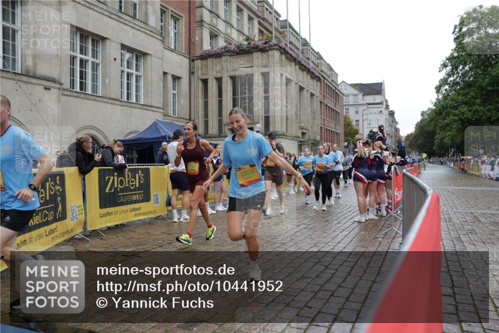 13.09.2026 - Kiel Lauf Yannick Fuchs http://msf.ph/oto/10441952 13.09.2026 11:54:51 Ziel  meine-sportfotos.de