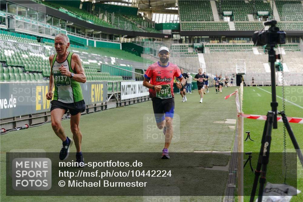 13.09.2026 - 21. swb-Marathon Bremen Michael Burmester http://msf.ph/oto/10442224 13.09.2026 12:43:31 Laufen im Stadion 439, 623, 678, 749, 819, 969, 1009, 1223, 1224, 1372, 1498, 1562, 1619, 1712, 1745, 1770, 1879, 1921, 2098, 2207, 2651, 2683, 3251, 3368, 3500, 3584, 3688, 4096, 4739, 4847, 4904, 5143, 5199, 5316, 5369, 5601, 5663, 5672, 5776, 5828, 6359, 6579, 6929, 6991, 7015, 7141, 7170, 7841, 7950, 8028, 8311, 8383, 8394, 8689, 8749, 8850, 8994, 9120, 9137, 9153, 9200, 9233, 9533, 9849, 13063, 13237, 126, 371, 453, 603, 640, 671, 735, 744, 807, 862, 912, 1136, 1576, 1717, 1751, 1758, 5912 meine-sportfotos.de