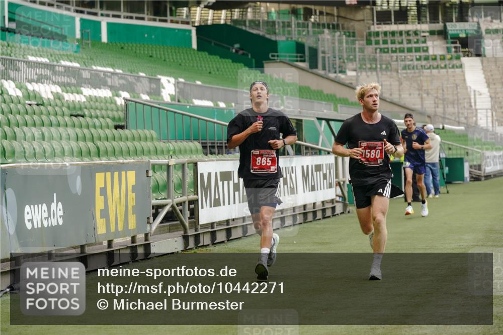 13.09.2026 - 21. swb-Marathon Bremen Michael Burmester http://msf.ph/oto/10442271 13.09.2026 12:43:35 Laufen im Stadion 439, 623, 678, 681, 749, 819, 969, 1009, 1223, 1224, 1372, 1498, 1562, 1619, 1712, 1745, 1770, 1879, 1921, 2098, 2207, 2651, 2683, 3251, 3368, 3500, 3584, 3688, 4096, 4739, 4847, 4904, 5143, 5199, 5316, 5369, 5601, 5663, 5776, 5828, 6359, 6579, 6929, 6973, 6991, 7015, 7170, 7841, 7950, 8028, 8311, 8383, 8689, 8749, 8850, 8994, 9120, 9137, 9153, 9200, 9233, 9533, 9849, 13063, 13237, 126, 371, 453, 603, 640, 650, 671, 735, 744, 807, 862, 912, 1136, 1576, 1717, 1751, 1758, 5912 meine-sportfotos.de