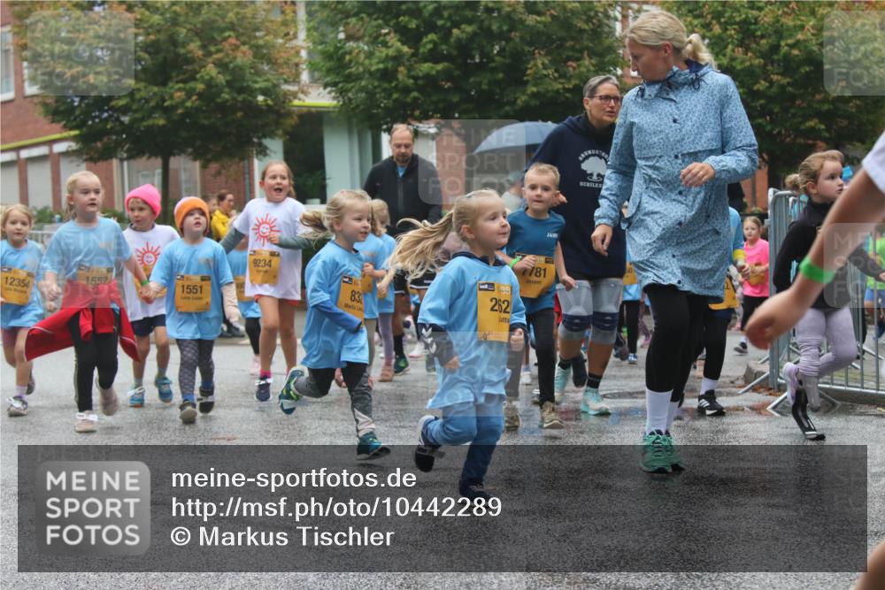 13.09.2026 - Kiel Lauf Markus Tischler http://msf.ph/oto/10442289 13.09.2026 08:34:15 Fleethörn 1552, 12354, 1551, 9234, 83, 38, 262, 781, 3 meine-sportfotos.de