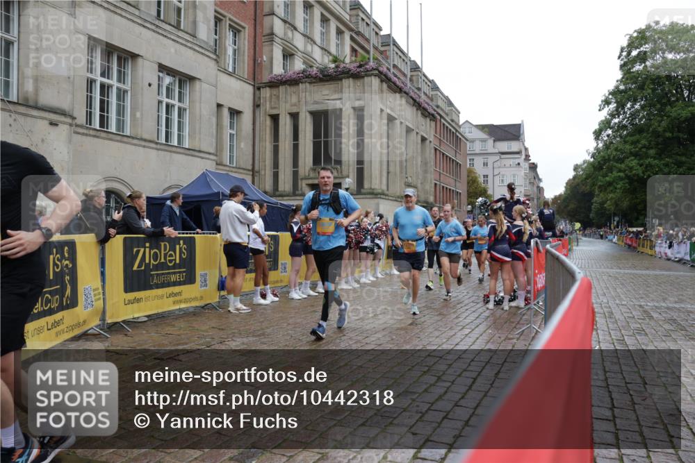 13.09.2026 - Kiel Lauf Yannick Fuchs http://msf.ph/oto/10442318 13.09.2026 11:55:23 Ziel  meine-sportfotos.de