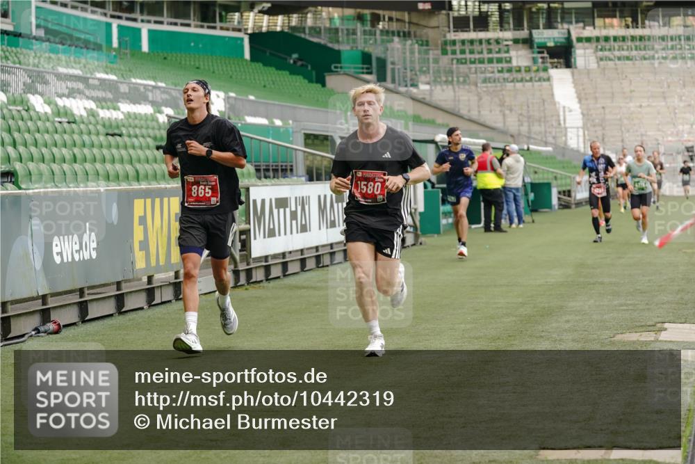 13.09.2026 - 21. swb-Marathon Bremen Michael Burmester http://msf.ph/oto/10442319 13.09.2026 12:43:36 Laufen im Stadion 439, 623, 678, 681, 749, 819, 969, 1009, 1223, 1224, 1372, 1498, 1562, 1619, 1712, 1745, 1770, 1879, 1921, 2098, 2207, 2651, 2683, 3251, 3368, 3500, 3584, 3688, 4096, 4739, 4847, 4904, 5143, 5199, 5316, 5369, 5601, 5663, 5776, 5828, 6359, 6579, 6929, 6973, 6991, 7015, 7170, 7841, 7950, 8028, 8311, 8383, 8689, 8749, 8850, 8994, 9120, 9137, 9153, 9200, 9233, 9533, 9849, 13063, 13237, 126, 371, 453, 603, 640, 650, 671, 735, 744, 807, 862, 912, 1136, 1576, 1717, 1751, 1758, 5912 meine-sportfotos.de