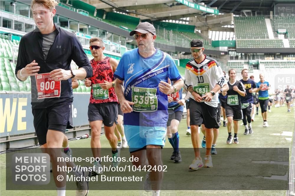13.09.2026 - 21. swb-Marathon Bremen Michael Burmester http://msf.ph/oto/10442402 13.09.2026 13:07:13 Laufen im Stadion 109, 132, 156, 217, 287, 303, 310, 372, 430, 454, 489, 578, 607, 613, 682, 716, 784, 800, 808, 809, 831, 834, 846, 911, 922, 1083, 1173, 1189, 1205, 1210, 1274, 1322, 1364, 1365, 1369, 1387, 1395, 1437, 1532, 1533, 1545, 1574, 1581, 1600, 1823, 1831, 1841, 1848, 1854, 1871, 1909, 1926, 1938, 2003, 2070, 2076, 2090, 2219, 2275, 2283, 2310, 2318, 2355, 2356, 2393, 2405, 2440, 2492, 2565, 2611, 2699, 2707, 2721, 2731, 2755, 2802, 2818, 2831, 2866, 2902, 2911, 2949, 2960 meine-sportfotos.de