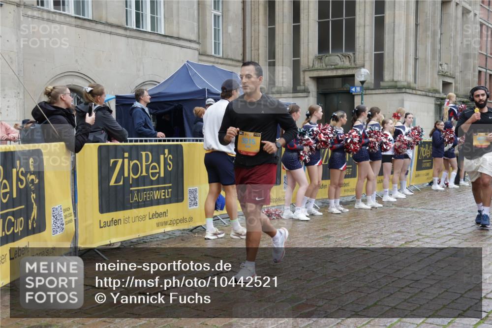13.09.2026 - Kiel Lauf Yannick Fuchs http://msf.ph/oto/10442521 13.09.2026 11:55:45 Ziel  meine-sportfotos.de