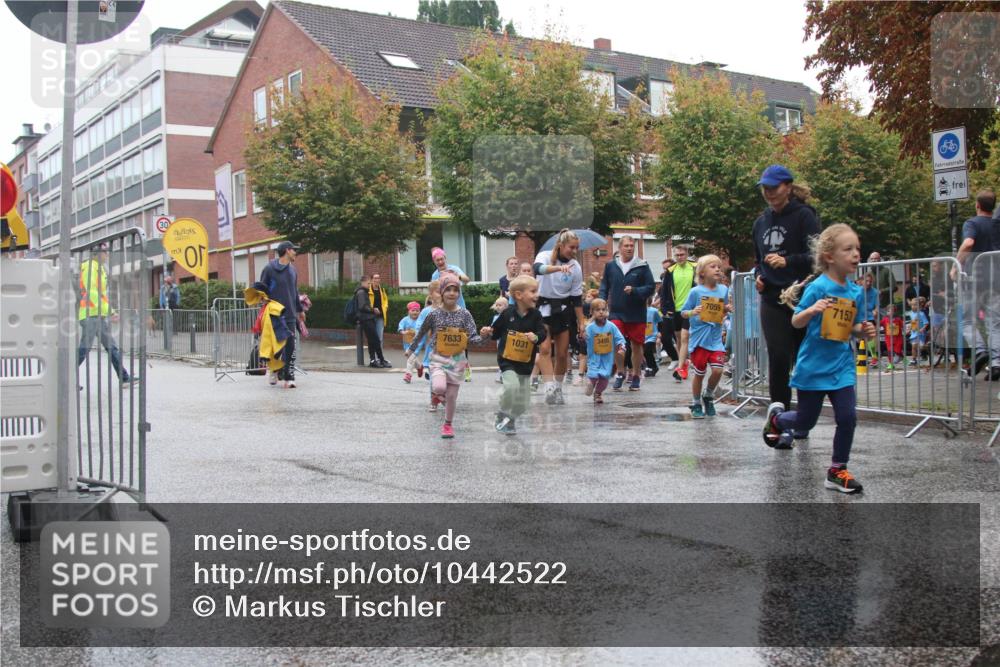 13.09.2026 - Kiel Lauf Markus Tischler http://msf.ph/oto/10442522 13.09.2026 08:34:54 Fleethörn 7633, 1031, 7059, 7153 meine-sportfotos.de