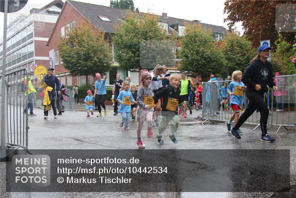 13.09.2026 - Kiel Lauf Markus Tischler http://msf.ph/oto/10442534 13.09.2026 08:34:55 Fleethörn 2581, 7633, 1031, 7059 meine-sportfotos.de