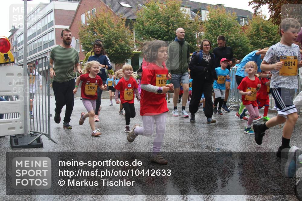 13.09.2026 - Kiel Lauf Markus Tischler http://msf.ph/oto/10442633 13.09.2026 08:35:01 Fleethörn 438, 10750, 1808, 4254, 8995, 251, 6814 meine-sportfotos.de