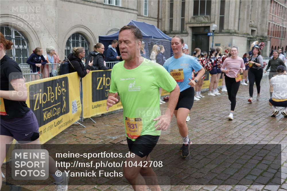 13.09.2026 - Kiel Lauf Yannick Fuchs http://msf.ph/oto/10442708 13.09.2026 11:56:15 Ziel  meine-sportfotos.de