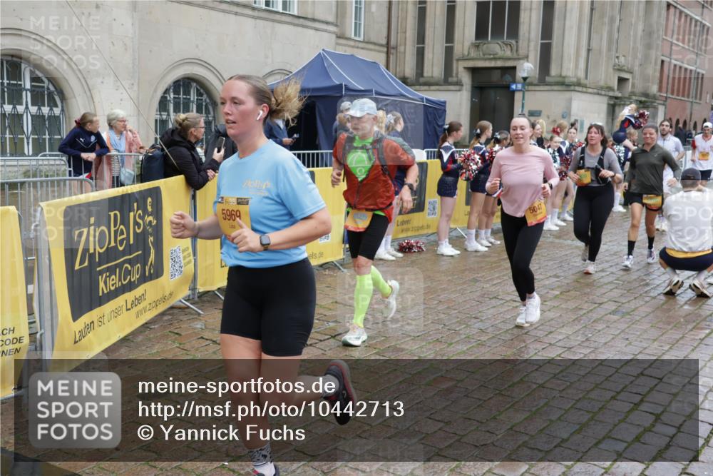 13.09.2026 - Kiel Lauf Yannick Fuchs http://msf.ph/oto/10442713 13.09.2026 11:56:15 Ziel  meine-sportfotos.de