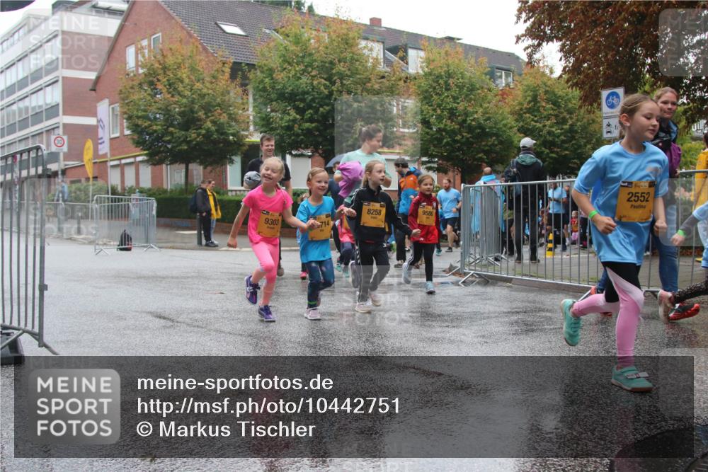13.09.2026 - Kiel Lauf Markus Tischler http://msf.ph/oto/10442751 13.09.2026 08:35:15 Fleethörn 9303, 8258, 9586, 39, 2552 meine-sportfotos.de