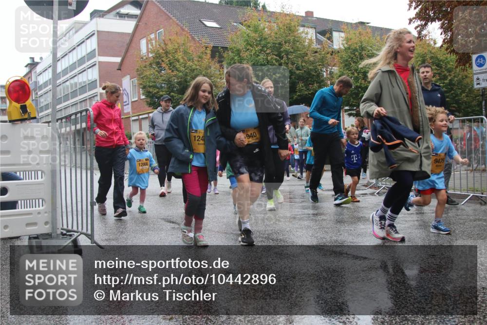 13.09.2026 - Kiel Lauf Markus Tischler http://msf.ph/oto/10442896 13.09.2026 08:35:29 Fleethörn 12066, 124, 940, 9479 meine-sportfotos.de