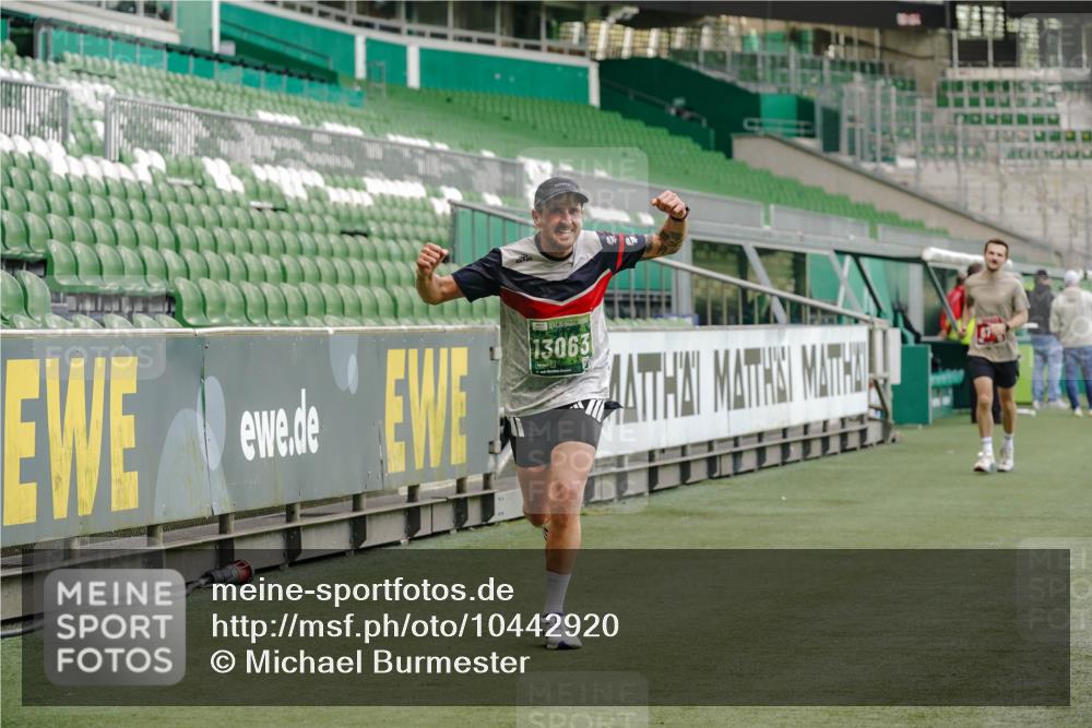13.09.2026 - 21. swb-Marathon Bremen Michael Burmester http://msf.ph/oto/10442920 13.09.2026 12:44:05 Laufen im Stadion 339, 439, 493, 623, 678, 681, 715, 749, 819, 969, 1223, 1224, 1264, 1301, 1335, 1372, 1498, 1562, 1696, 1712, 1745, 1770, 1879, 1921, 1975, 2098, 2651, 2683, 3251, 3500, 3584, 3688, 4096, 4118, 4328, 4739, 4847, 4904, 5143, 5199, 5316, 5369, 5601, 5663, 5776, 5996, 6359, 6579, 6973, 7015, 7170, 7206, 7265, 7715, 7841, 7950, 8028, 8689, 8749, 8850, 8994, 9137, 9153, 9200, 9233, 9533, 9849, 13063, 13168, 13237, 126, 371, 453, 603, 640, 650, 671, 735, 744, 862, 912, 957, 1136 meine-sportfotos.de