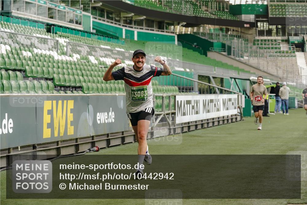 13.09.2026 - 21. swb-Marathon Bremen Michael Burmester http://msf.ph/oto/10442942 13.09.2026 12:44:06 Laufen im Stadion 339, 493, 623, 678, 681, 715, 749, 819, 969, 1223, 1224, 1264, 1301, 1335, 1372, 1498, 1562, 1696, 1745, 1770, 1879, 1921, 1975, 2098, 2651, 2683, 3251, 3500, 3584, 3688, 4096, 4118, 4328, 4739, 4904, 5143, 5199, 5316, 5369, 5601, 5663, 5776, 5996, 6359, 6579, 6973, 7015, 7170, 7206, 7265, 7715, 7841, 7950, 8028, 8689, 8749, 8850, 8994, 9137, 9153, 9200, 9233, 9533, 9849, 13063, 13168, 13237, 126, 371, 453, 603, 640, 650, 671, 735, 744, 862, 912, 957, 1136 meine-sportfotos.de