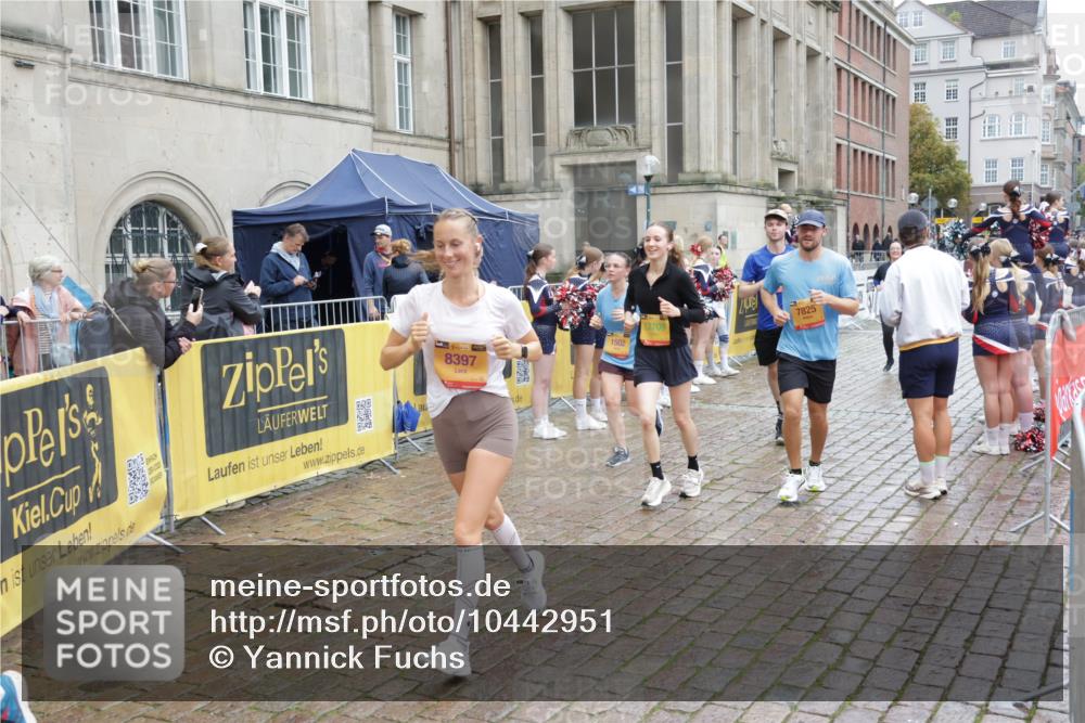 13.09.2026 - Kiel Lauf Yannick Fuchs http://msf.ph/oto/10442951 13.09.2026 11:56:35 Ziel  meine-sportfotos.de