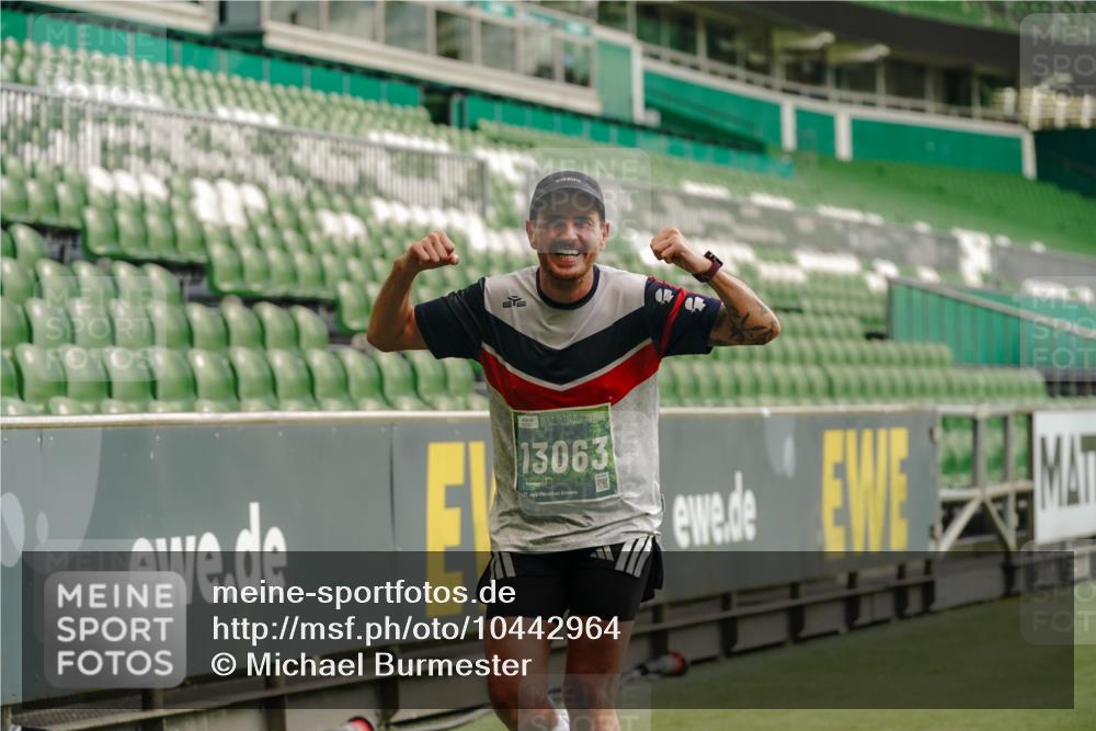 13.09.2026 - 21. swb-Marathon Bremen Michael Burmester http://msf.ph/oto/10442964 13.09.2026 12:44:07 Laufen im Stadion 339, 493, 623, 678, 681, 715, 749, 819, 969, 1223, 1224, 1264, 1301, 1335, 1372, 1498, 1562, 1696, 1745, 1770, 1879, 1921, 1975, 2098, 2651, 2683, 3251, 3500, 3584, 3688, 4096, 4118, 4328, 4739, 4904, 5143, 5199, 5316, 5369, 5601, 5663, 5776, 5996, 6359, 6579, 6973, 7015, 7170, 7206, 7265, 7715, 7841, 7950, 8028, 8689, 8749, 8850, 8994, 9137, 9153, 9200, 9233, 9533, 9849, 13063, 13168, 13237, 126, 371, 453, 603, 640, 650, 671, 735, 744, 862, 912, 957, 1136 meine-sportfotos.de