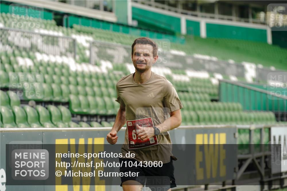 13.09.2026 - 21. swb-Marathon Bremen Michael Burmester http://msf.ph/oto/10443060 13.09.2026 12:44:12 Laufen im Stadion 339, 493, 623, 678, 681, 715, 819, 969, 1223, 1224, 1264, 1301, 1335, 1372, 1498, 1562, 1696, 1745, 1770, 1879, 1921, 1937, 1975, 2098, 2651, 2683, 3251, 3500, 3584, 3688, 4096, 4118, 4328, 4739, 4904, 5143, 5199, 5316, 5369, 5601, 5663, 5776, 5996, 6359, 6579, 6973, 7015, 7170, 7206, 7265, 7715, 7841, 7950, 8028, 8689, 8749, 8850, 8994, 9137, 9153, 9200, 9233, 9533, 9849, 13063, 13168, 13237, 126, 371, 453, 603, 640, 650, 671, 735, 744, 862, 912, 957, 1136, 1411 meine-sportfotos.de