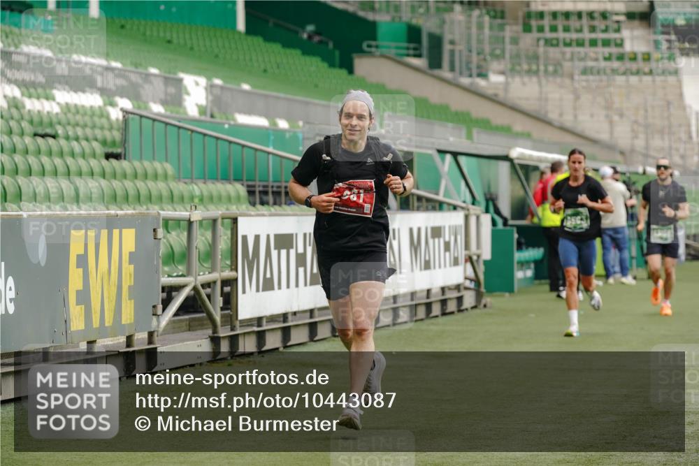 13.09.2026 - 21. swb-Marathon Bremen Michael Burmester http://msf.ph/oto/10443087 13.09.2026 12:44:15 Laufen im Stadion 339, 493, 623, 678, 681, 715, 819, 969, 1264, 1301, 1335, 1372, 1498, 1562, 1696, 1745, 1770, 1879, 1921, 1937, 1975, 2098, 2651, 2683, 3251, 3500, 3584, 3688, 4096, 4118, 4328, 4739, 4904, 5143, 5199, 5316, 5369, 5601, 5663, 5776, 5996, 6359, 6579, 6973, 7015, 7170, 7206, 7265, 7715, 7841, 7950, 8028, 8689, 8749, 8850, 8994, 9137, 9153, 9200, 9233, 9533, 9849, 13063, 13168, 13237, 126, 371, 453, 603, 640, 650, 671, 735, 744, 862, 912, 957, 1136, 1411, 1822 meine-sportfotos.de