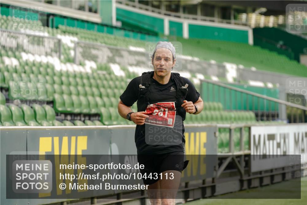 13.09.2026 - 21. swb-Marathon Bremen Michael Burmester http://msf.ph/oto/10443113 13.09.2026 12:44:17 Laufen im Stadion 339, 493, 623, 678, 681, 715, 819, 969, 1264, 1301, 1335, 1372, 1498, 1562, 1696, 1770, 1879, 1921, 1937, 1975, 2098, 2651, 2683, 3092, 3251, 3500, 3584, 3688, 4096, 4118, 4328, 4739, 4904, 5143, 5199, 5316, 5369, 5601, 5663, 5776, 5996, 6359, 6579, 6973, 7015, 7170, 7206, 7265, 7715, 7841, 7950, 8028, 8689, 8749, 8850, 9137, 9153, 9200, 9233, 9533, 9583, 9849, 13063, 13168, 13237, 126, 371, 453, 603, 640, 650, 671, 735, 744, 862, 912, 957, 1136, 1411, 1822 meine-sportfotos.de