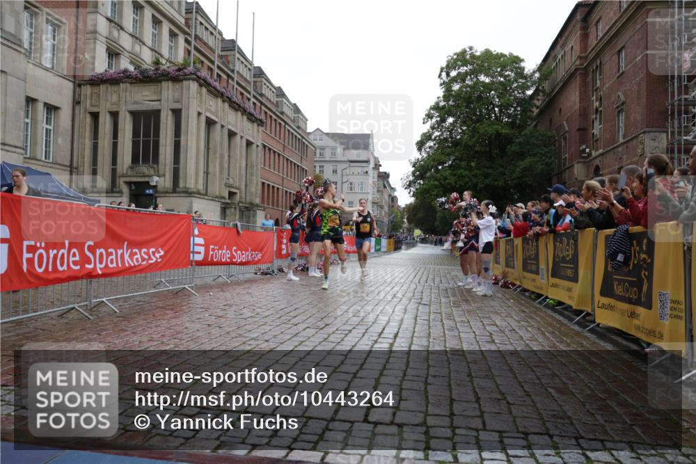 13.09.2026 - Kiel Lauf Yannick Fuchs http://msf.ph/oto/10443264 13.09.2026 11:59:59 Ziel 879, 12244 meine-sportfotos.de
