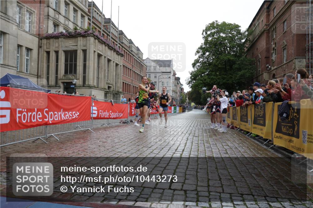 13.09.2026 - Kiel Lauf Yannick Fuchs http://msf.ph/oto/10443273 13.09.2026 11:59:59 Ziel 879, 12244 meine-sportfotos.de