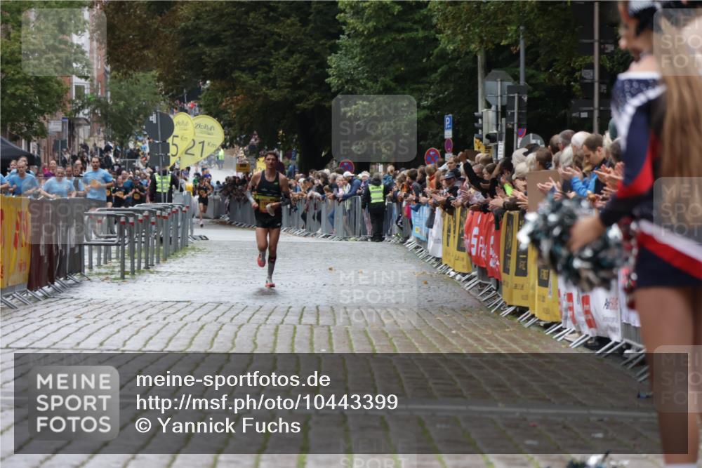 13.09.2026 - Kiel Lauf Yannick Fuchs http://msf.ph/oto/10443399 13.09.2026 12:03:38 Ziel 11804, 8608 meine-sportfotos.de