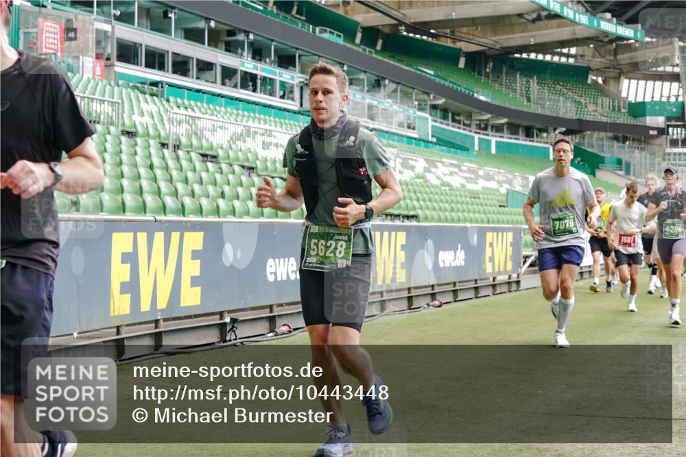 13.09.2026 - 21. swb-Marathon Bremen Michael Burmester http://msf.ph/oto/10443448 13.09.2026 13:07:28 Laufen im Stadion 109, 132, 156, 287, 303, 310, 372, 430, 454, 489, 551, 578, 607, 613, 682, 716, 784, 800, 808, 809, 831, 834, 846, 884, 911, 922, 1083, 1173, 1189, 1205, 1210, 1285, 1322, 1364, 1365, 1369, 1387, 1395, 1437, 1532, 1545, 1574, 1600, 1688, 1823, 1831, 1841, 1848, 1854, 1871, 1909, 1926, 1938, 2003, 2070, 2090, 2215, 2219, 2275, 2283, 2318, 2355, 2356, 2366, 2393, 2405, 2440, 2492, 2565, 2611, 2699, 2707, 2721, 2731, 2755, 2782, 2802, 2818, 2831, 2866, 2902, 2911, 2949, 2960 meine-sportfotos.de