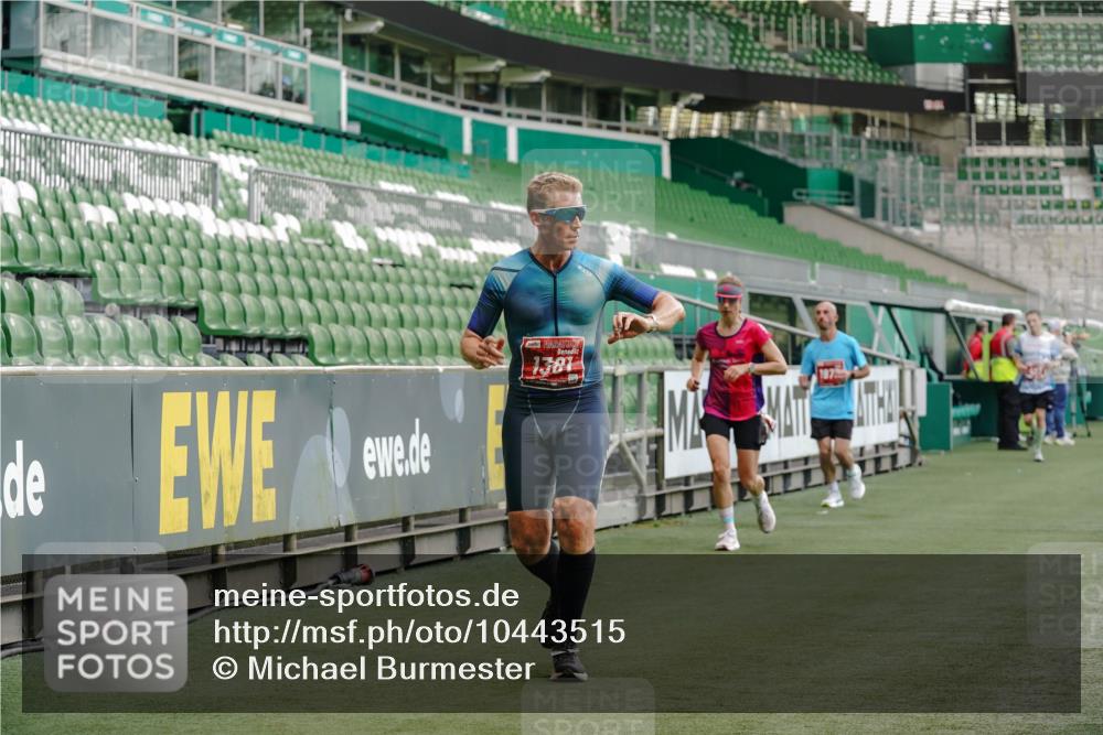 13.09.2026 - 21. swb-Marathon Bremen Michael Burmester http://msf.ph/oto/10443515 13.09.2026 12:44:31 Laufen im Stadion 280, 339, 493, 508, 623, 678, 681, 715, 819, 969, 1264, 1301, 1335, 1372, 1498, 1696, 1770, 1921, 1937, 1975, 2020, 2098, 2683, 3092, 3271, 3500, 3609, 3688, 4118, 4328, 4739, 4904, 5092, 5143, 5199, 5316, 5369, 5601, 5776, 5996, 6359, 6579, 6973, 7015, 7170, 7206, 7265, 7715, 7841, 7950, 8028, 8689, 8749, 8850, 9129, 9137, 9153, 9200, 9233, 9583, 9849, 13063, 13168, 13237, 126, 371, 453, 603, 640, 650, 671, 735, 744, 862, 912, 957, 1136, 1411, 1667, 1822, 1850 meine-sportfotos.de